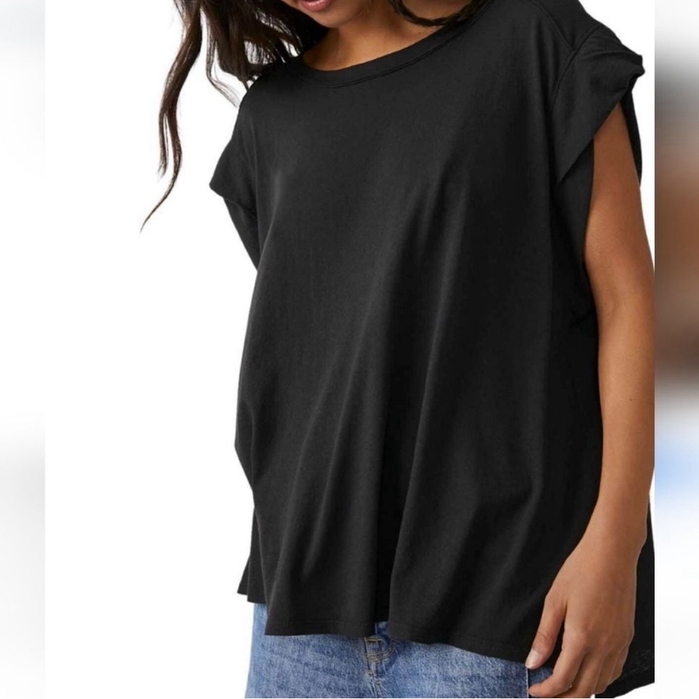 COPY - NWT Free people Naomi Tee
